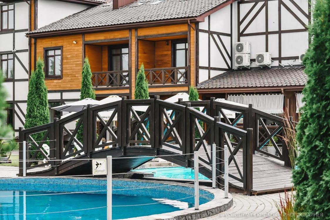 Zagorod Hotel Girka Polonka Extérieur photo
